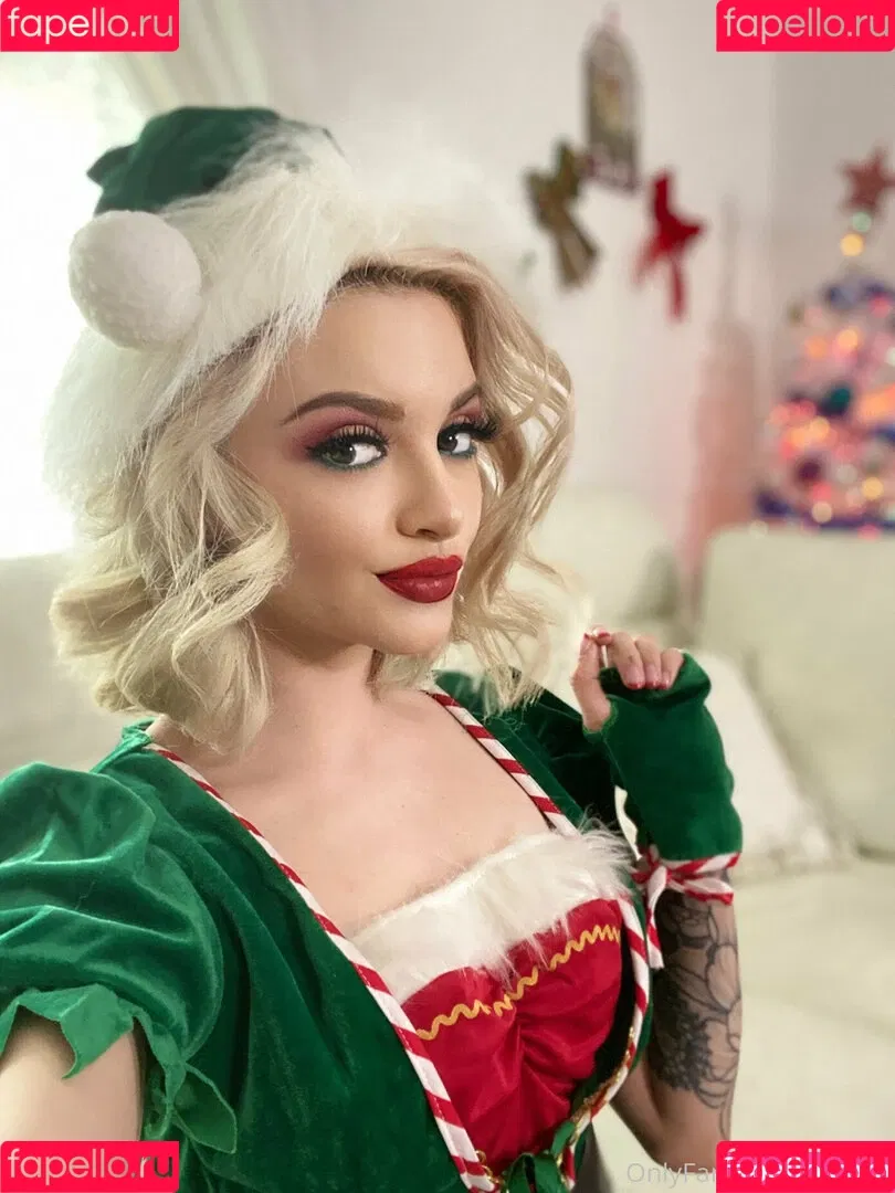 Lola Fae / LolaFaeXXX / dominalolafae Onlyfans Photo Gallery 