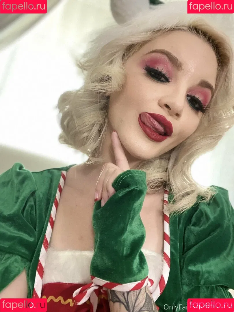 Lola Fae / LolaFaeXXX / dominalolafae Onlyfans Photo Gallery 