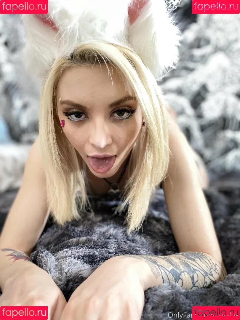 Lola Fae / LolaFaeXXX / dominalolafae Onlyfans Photo Gallery 