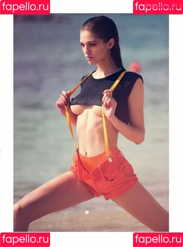 Samantha Gradoville / https: / samgradoville Onlyfans Photo Gallery 