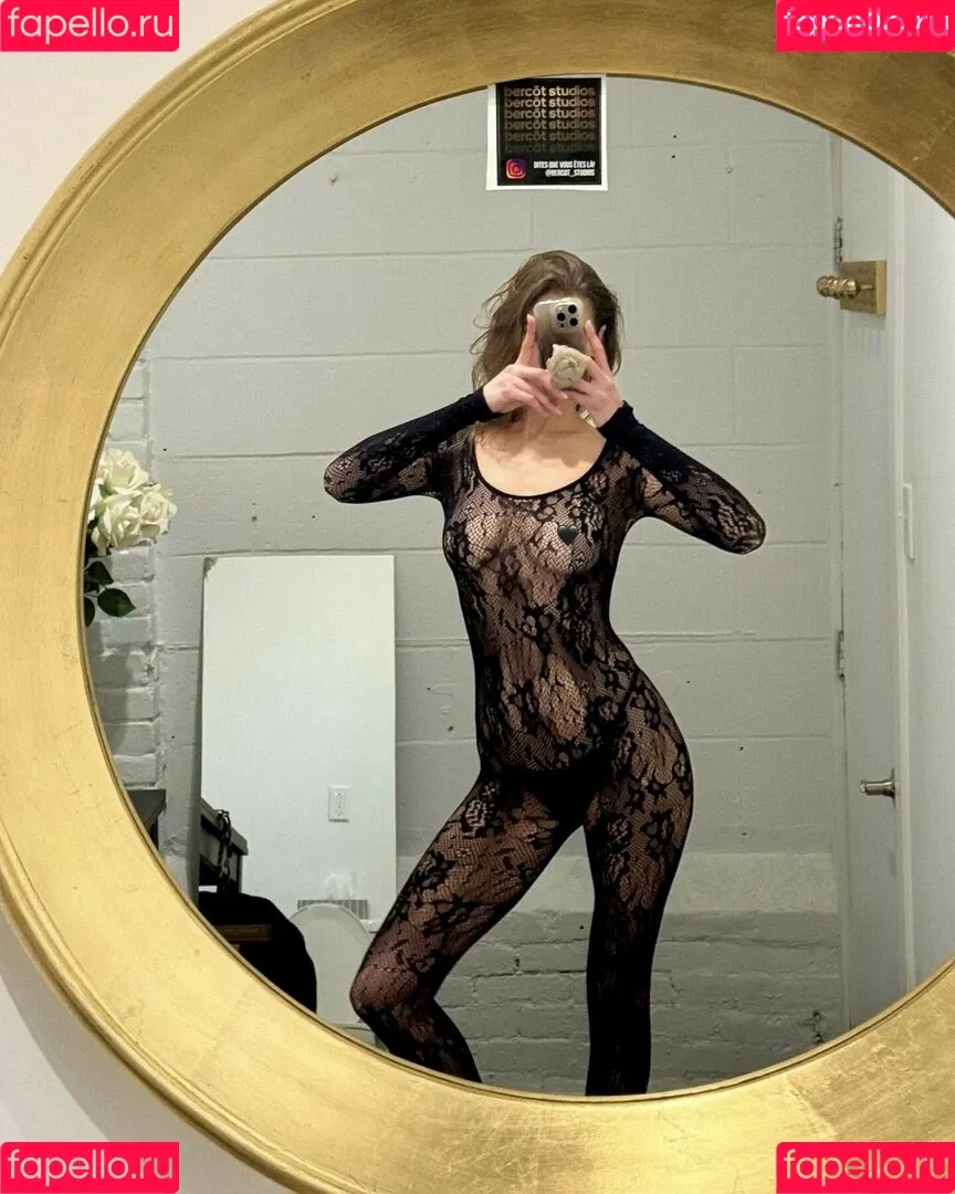 Samantha Gradoville / https: / samgradoville Onlyfans Photo Gallery 