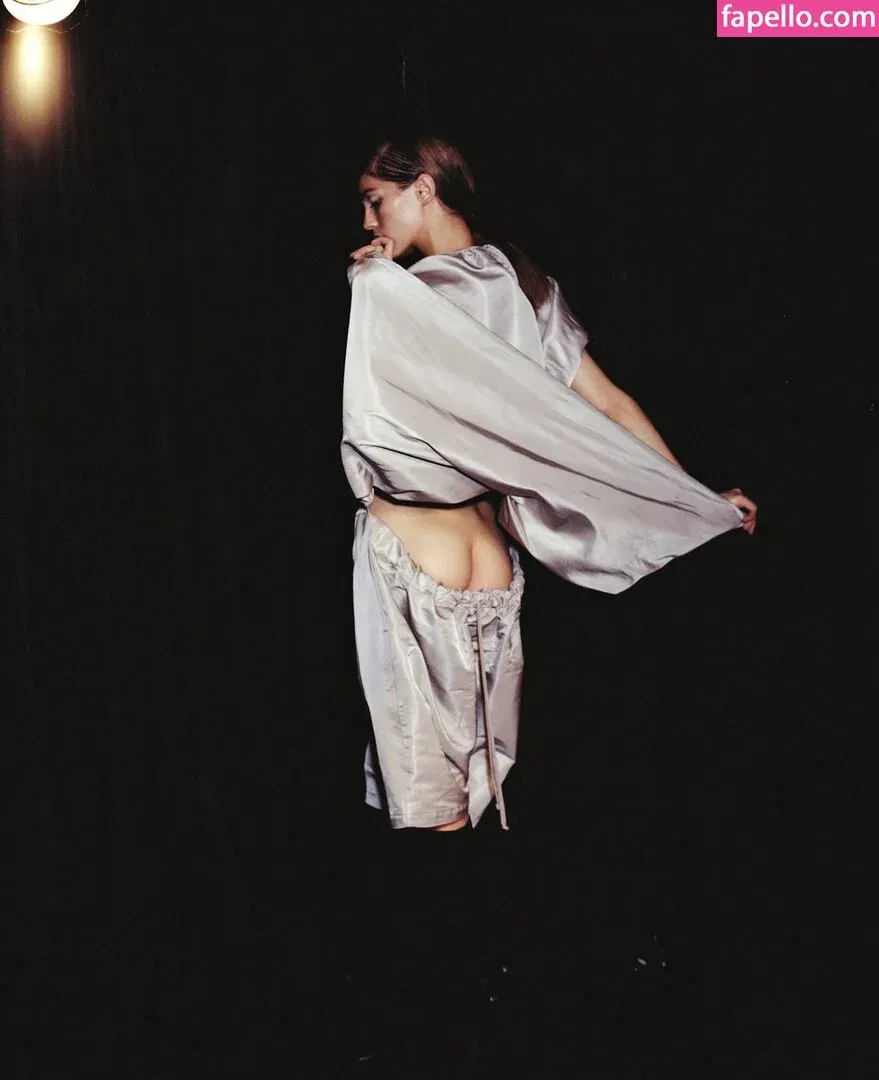 Samantha Gradoville / https: / samgradoville Onlyfans Photo Gallery 