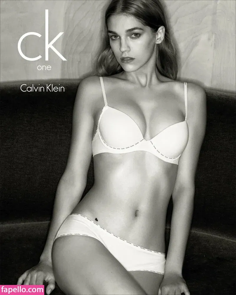 Samantha Gradoville / https: / samgradoville Onlyfans Photo Gallery 