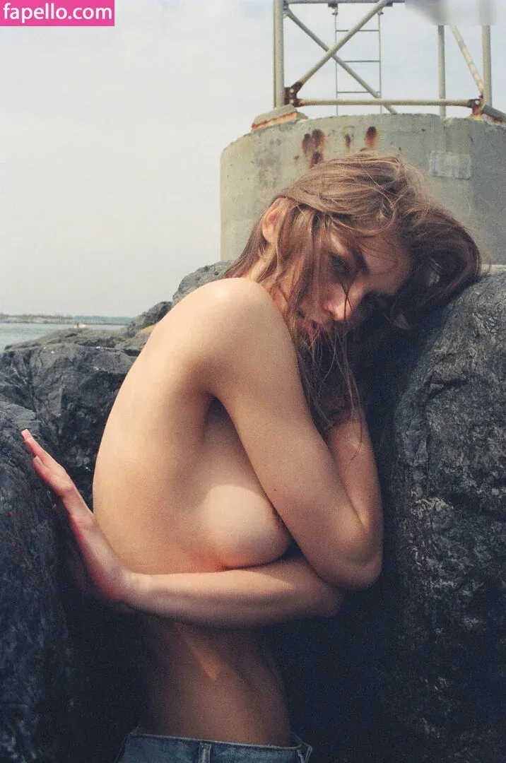 Samantha Gradoville / https: / samgradoville Onlyfans Photo Gallery 