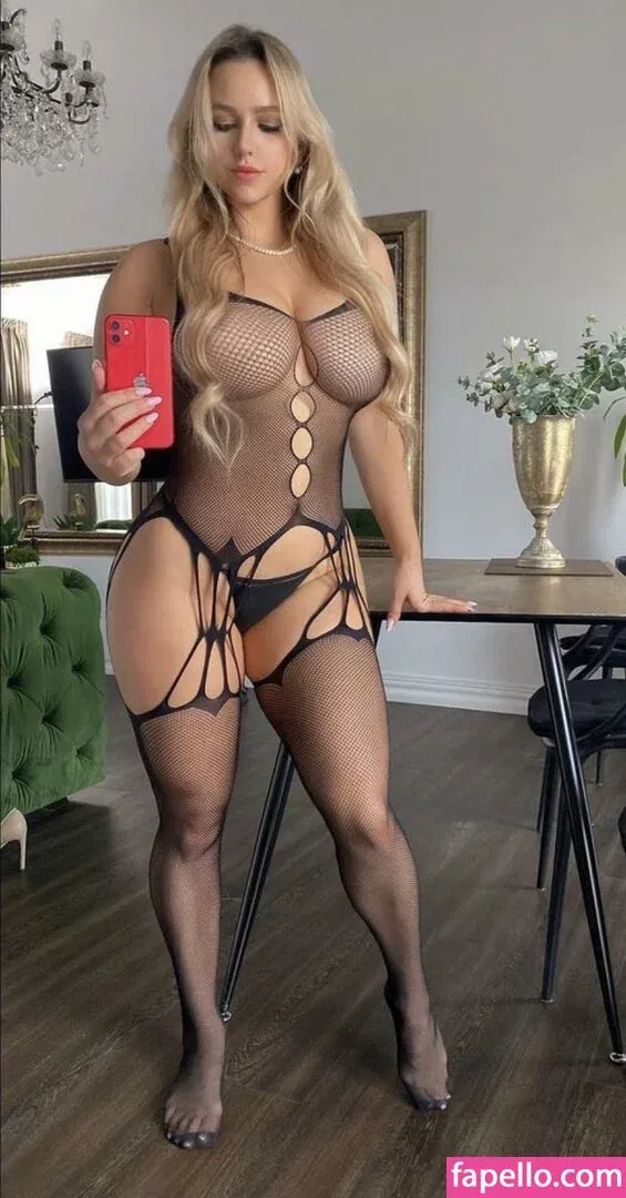 Neringa Kriziute / neringakriziute / nkriziute Onlyfans Photo Gallery 