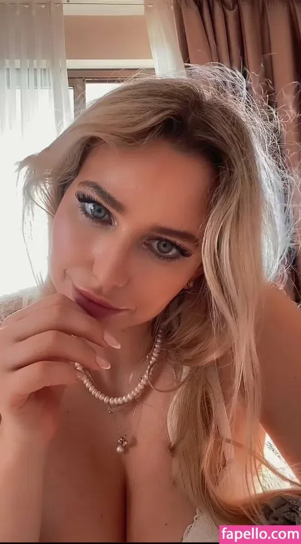 Neringa Kriziute / neringakriziute / nkriziute Onlyfans Photo Gallery 