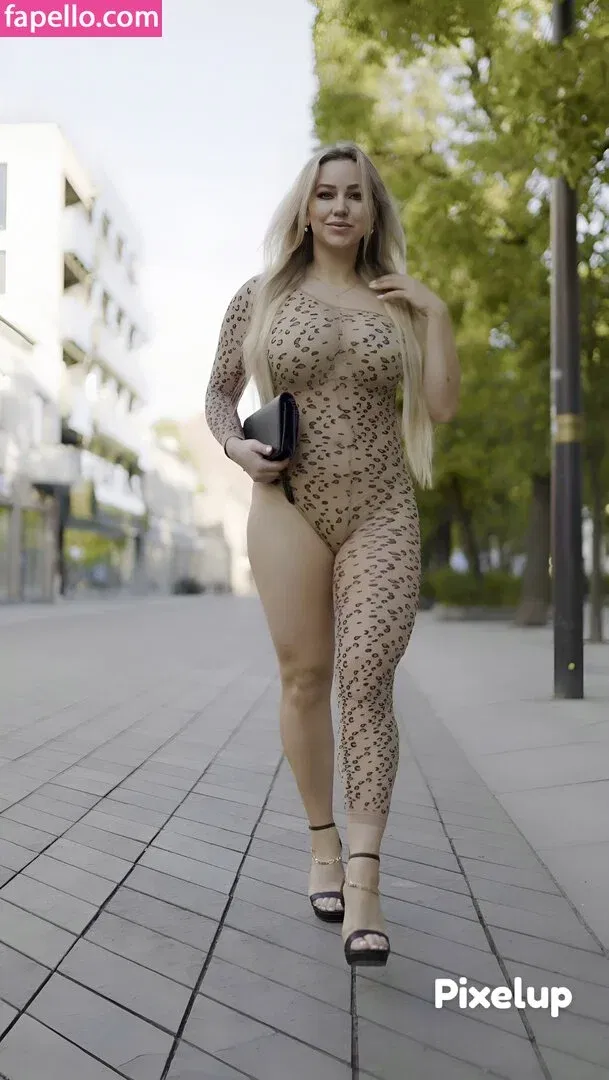 Neringa Kriziute / neringakriziute / nkriziute Onlyfans Photo Gallery 