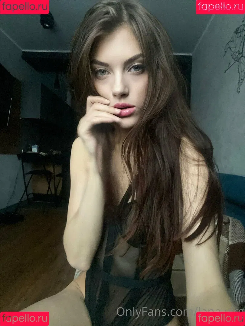 lana.virg / virginialana1 Onlyfans Photo Gallery 