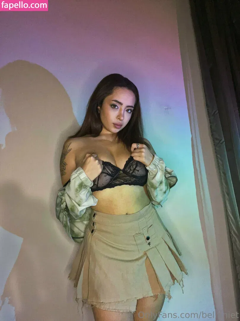 bellaniet / kellyschrover Onlyfans Photo Gallery 