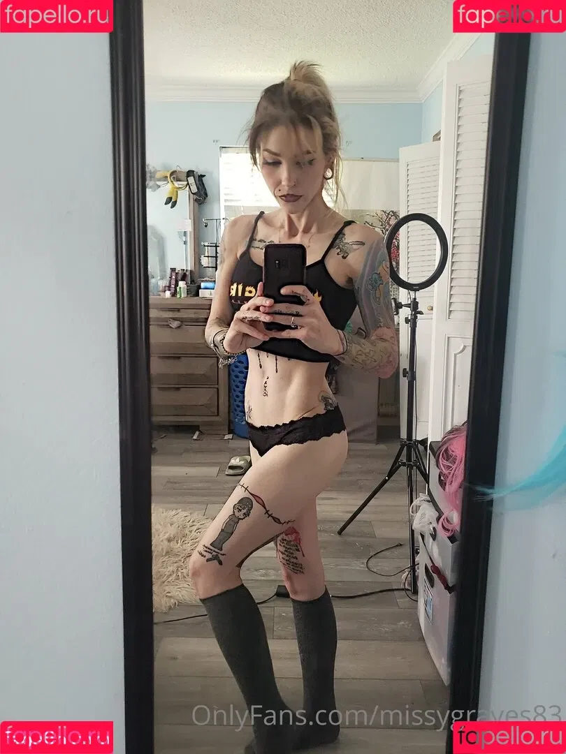 Missy Graves / missygraves83 Onlyfans Photo Gallery 
