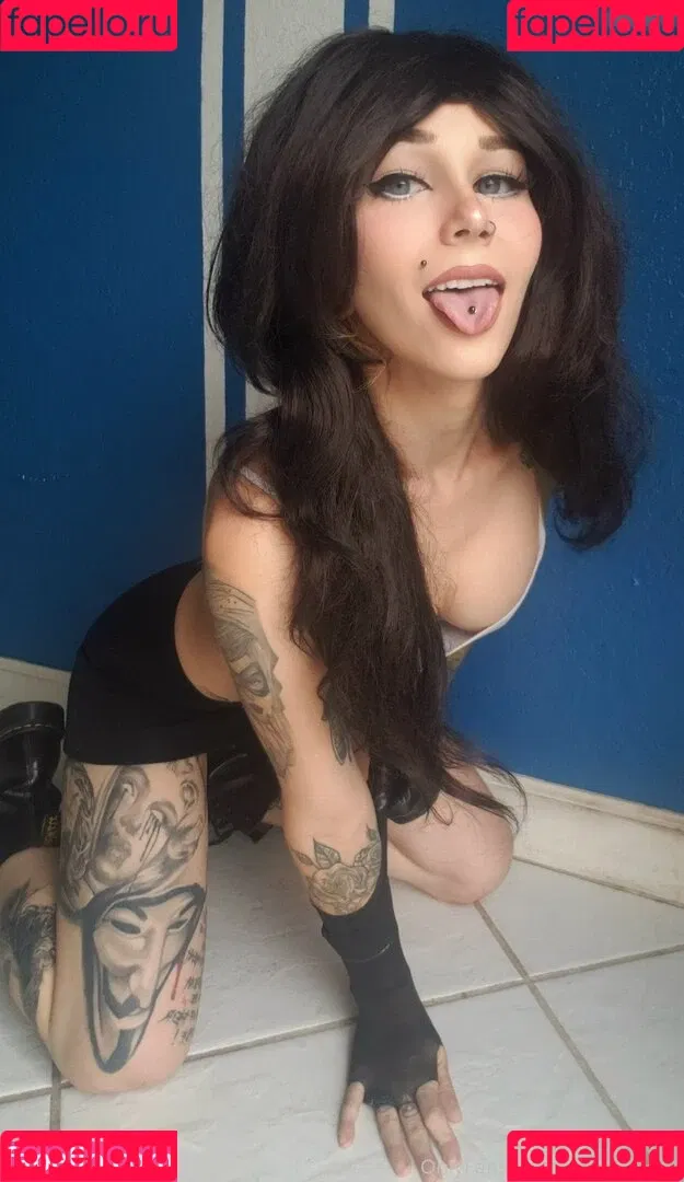 Missy Graves / missygraves83 Onlyfans Photo Gallery 