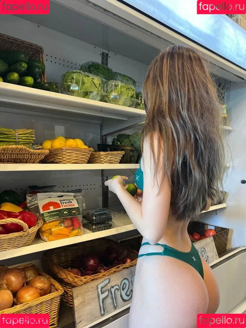 Julia Ernst / juliaernst Onlyfans Photo Gallery 