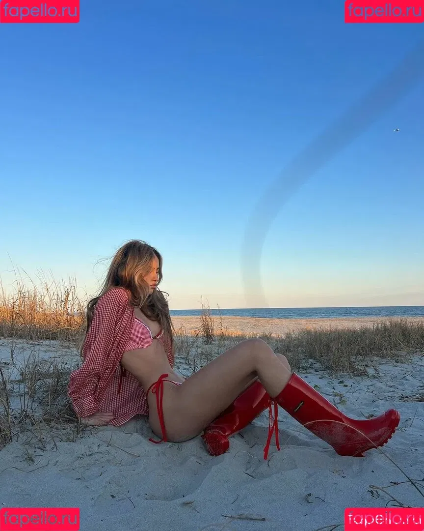 Julia Ernst / juliaernst Onlyfans Photo Gallery 