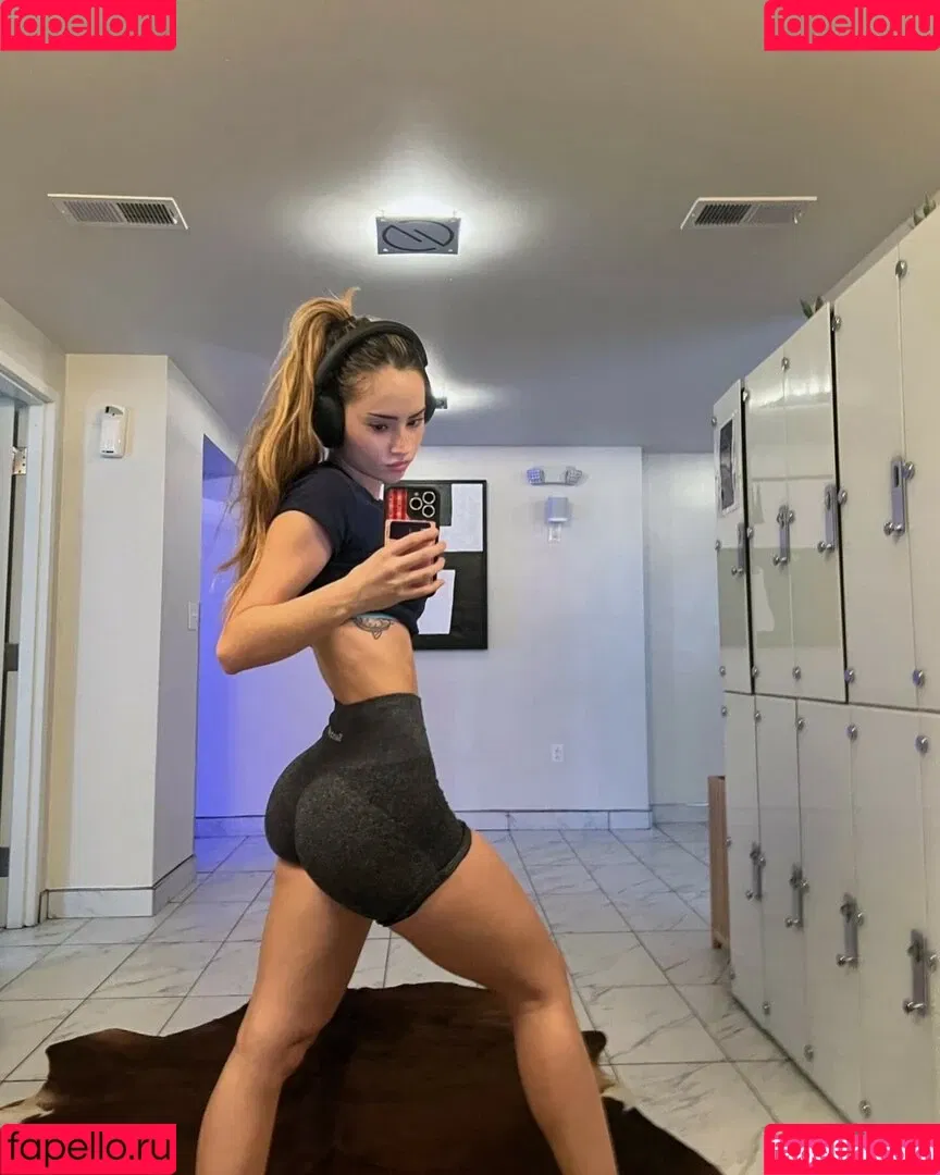 Julia Ernst / juliaernst Onlyfans Photo Gallery 