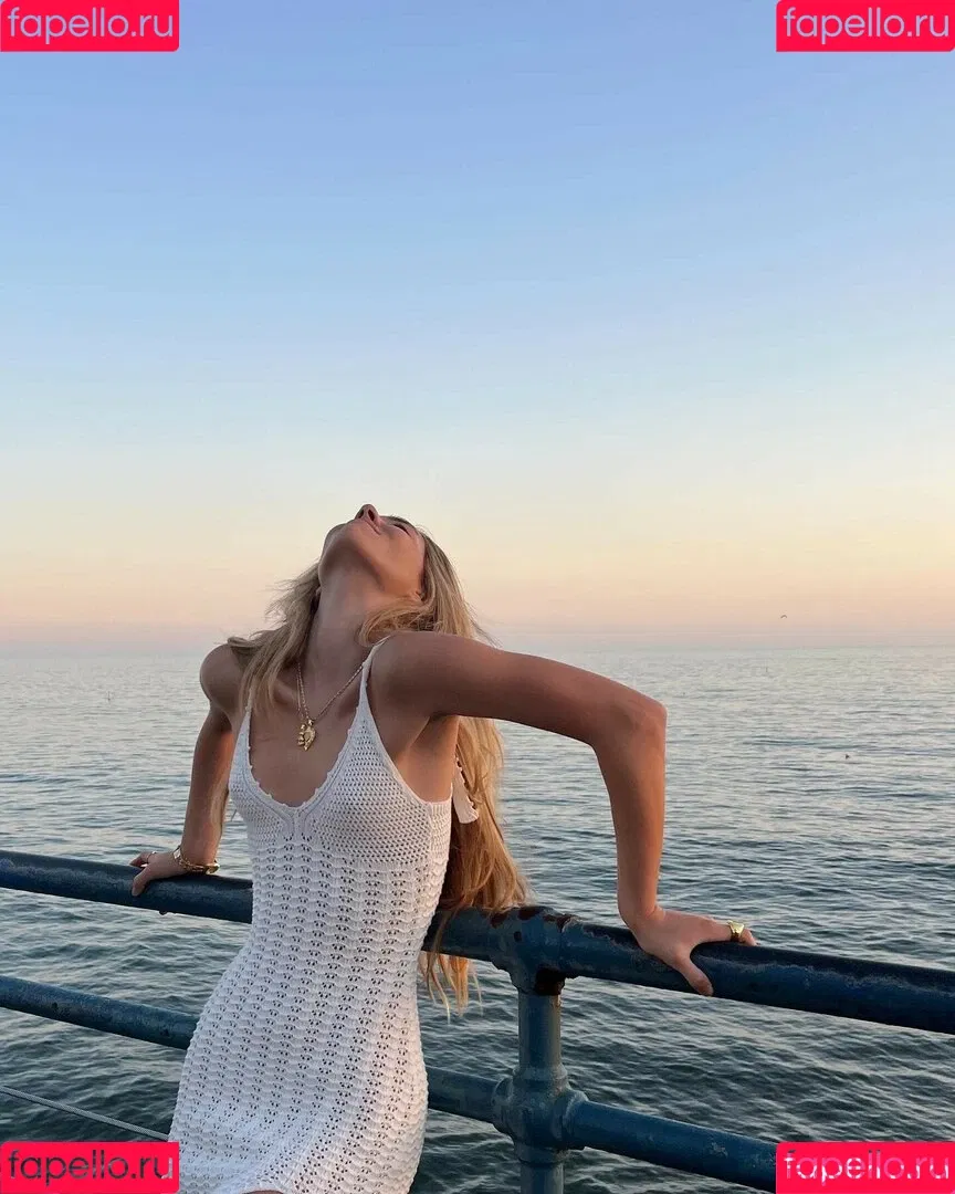 Julia Ernst / juliaernst Onlyfans Photo Gallery 