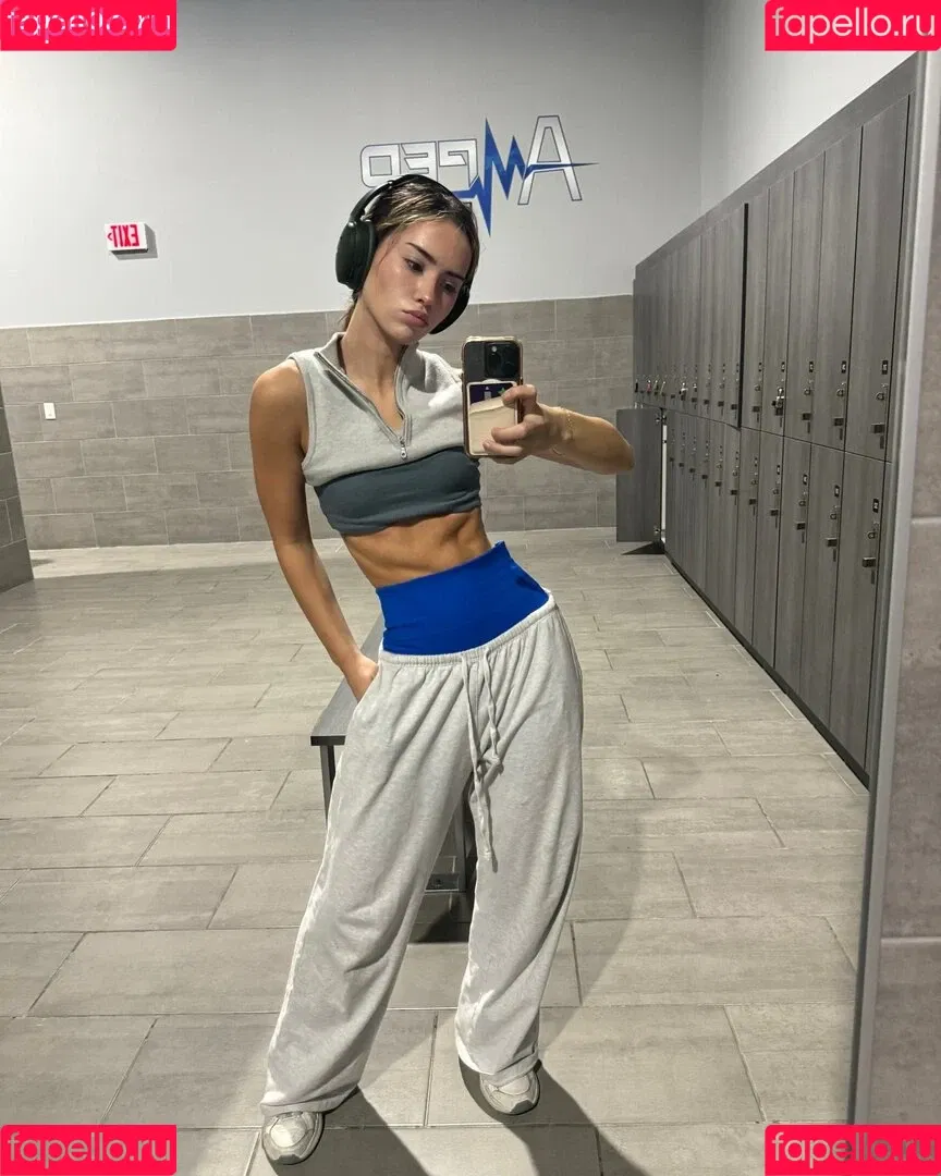 Julia Ernst / juliaernst Onlyfans Photo Gallery 