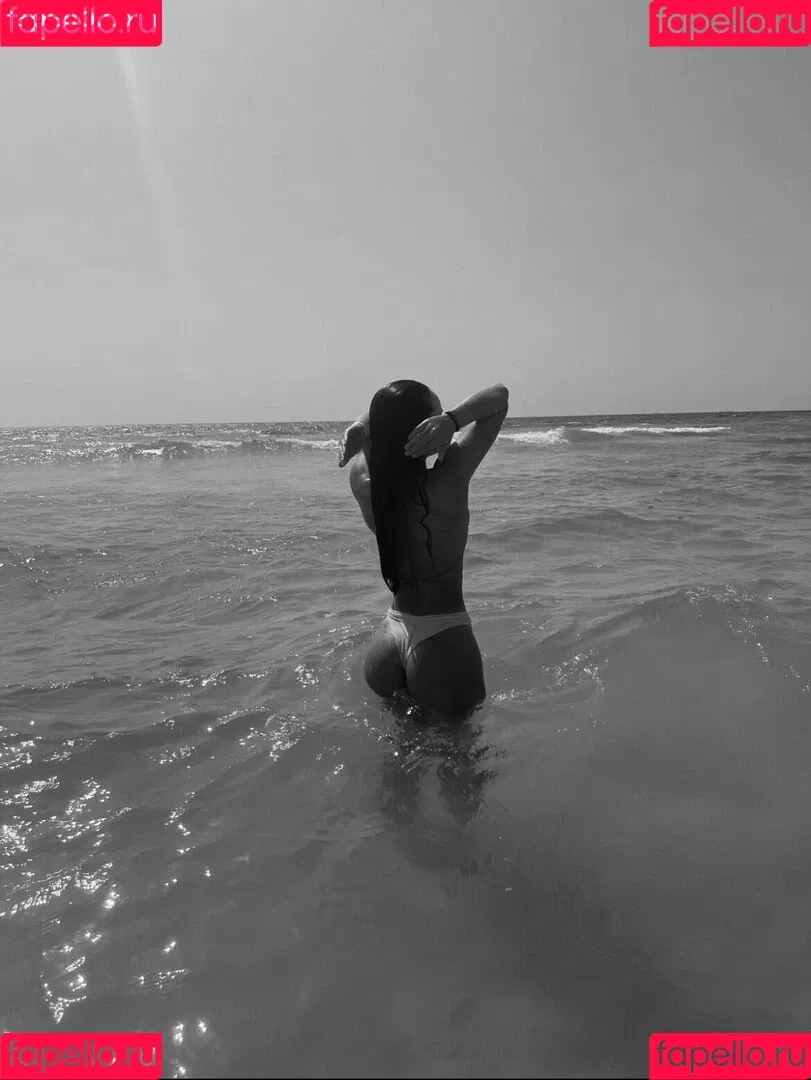 Julia Ernst / juliaernst Onlyfans Photo Gallery 