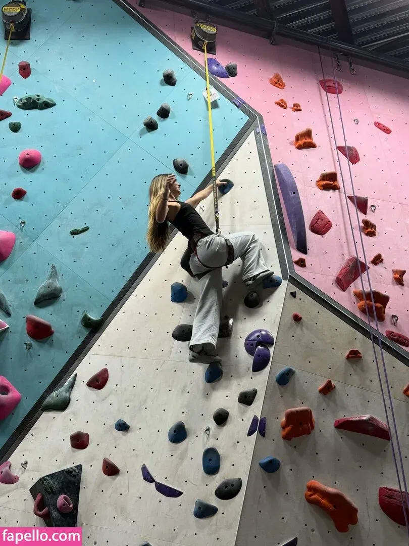 Julia Ernst / juliaernst Onlyfans Photo Gallery 