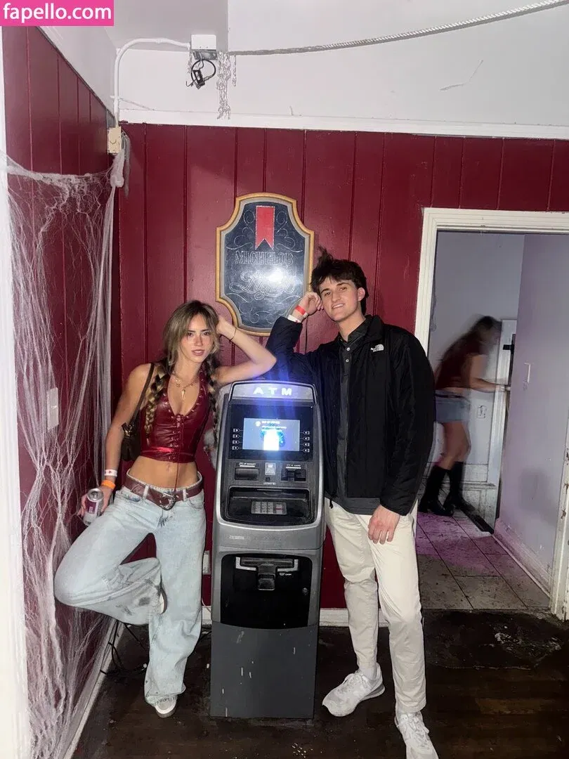 Julia Ernst / juliaernst Onlyfans Photo Gallery 