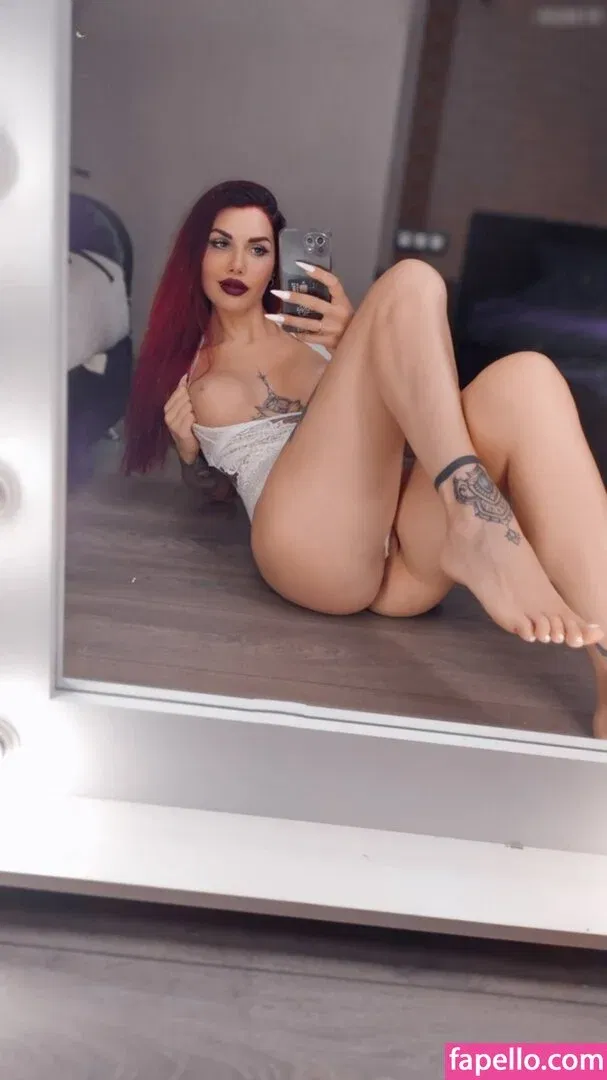 Yanotiki / gothic_yanotik / posts / sexymilano Onlyfans Photo Gallery 