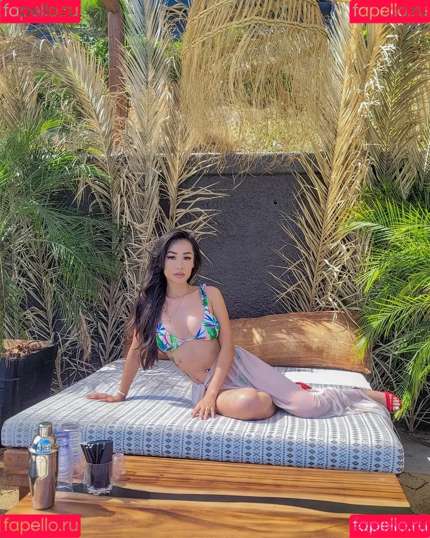 Elizabeth Tran / ImElizabethTran / elizabethtran / elizabethtran626 Onlyfans Photo Gallery 