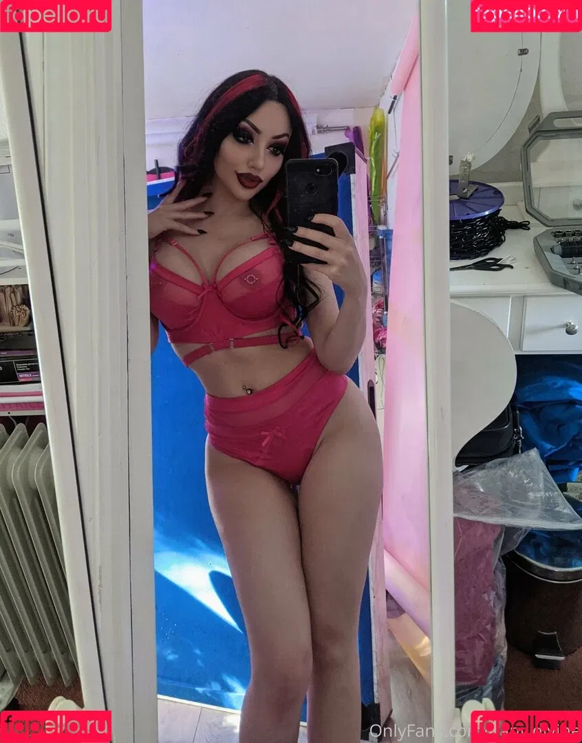 Dani Divine / dani_divine Onlyfans Photo Gallery 