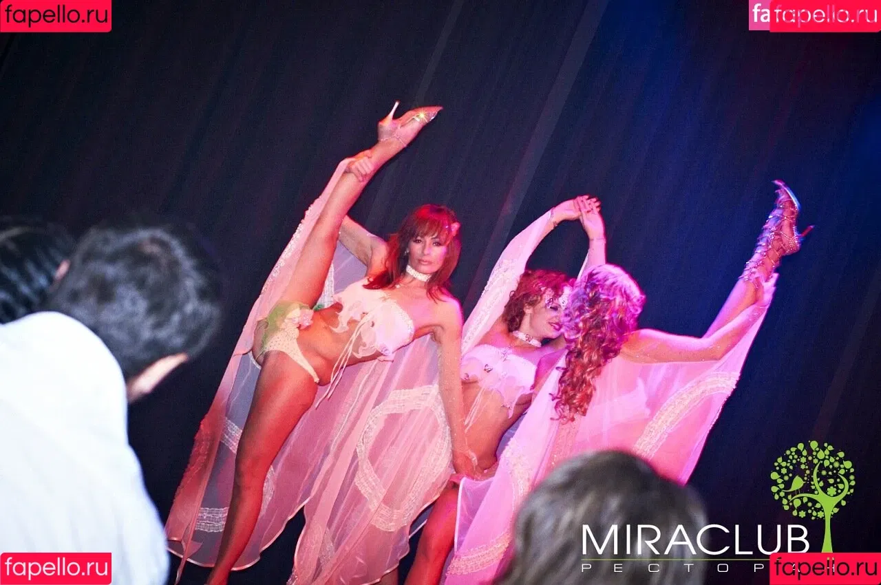 Gogo Stripper / gogo.striper / mogogogo / private show / show in club Onlyfans Photo Gallery 
