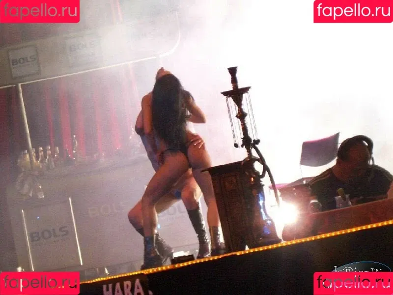 Gogo Stripper / gogo.striper / mogogogo / private show / show in club Onlyfans Photo Gallery 