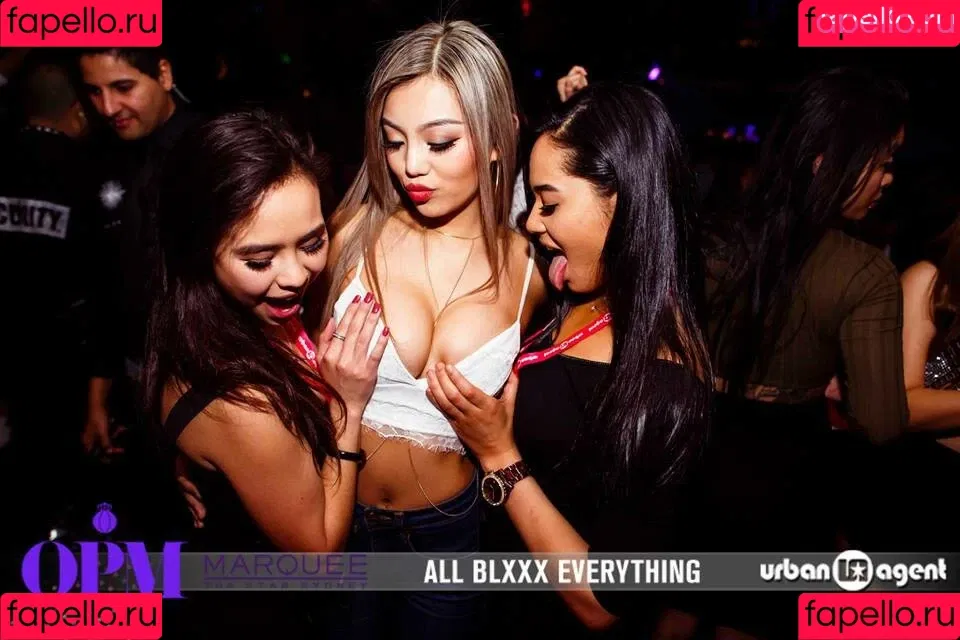 Gogo Stripper / gogo.striper / mogogogo / private show / show in club Onlyfans Photo Gallery 