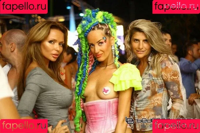 Gogo Stripper / gogo.striper / mogogogo / private show / show in club Onlyfans Photo Gallery 