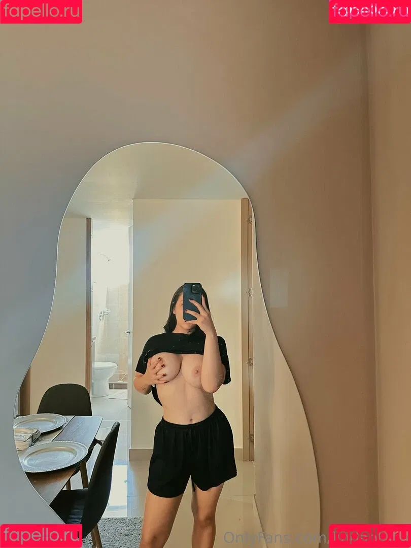 LindaBlueee / lindabluee / lindazulx Onlyfans Photo Gallery 