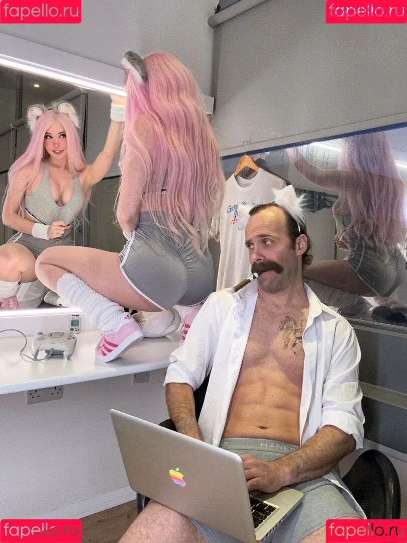 Belle Delphine / Socials / belle.delphine / belledelphine / bunnydelphine Onlyfans Photo Gallery 