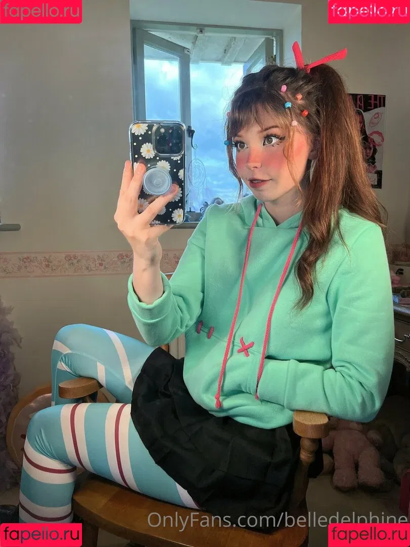 Belle Delphine / Socials / belle.delphine / belledelphine / bunnydelphine Onlyfans Photo Gallery 