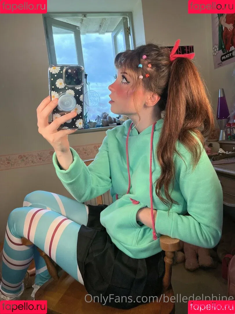 Belle Delphine / Socials / belle.delphine / belledelphine / bunnydelphine Onlyfans Photo Gallery 