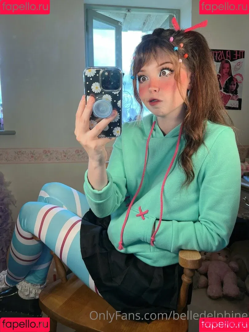 Belle Delphine / Socials / belle.delphine / belledelphine / bunnydelphine Onlyfans Photo Gallery 