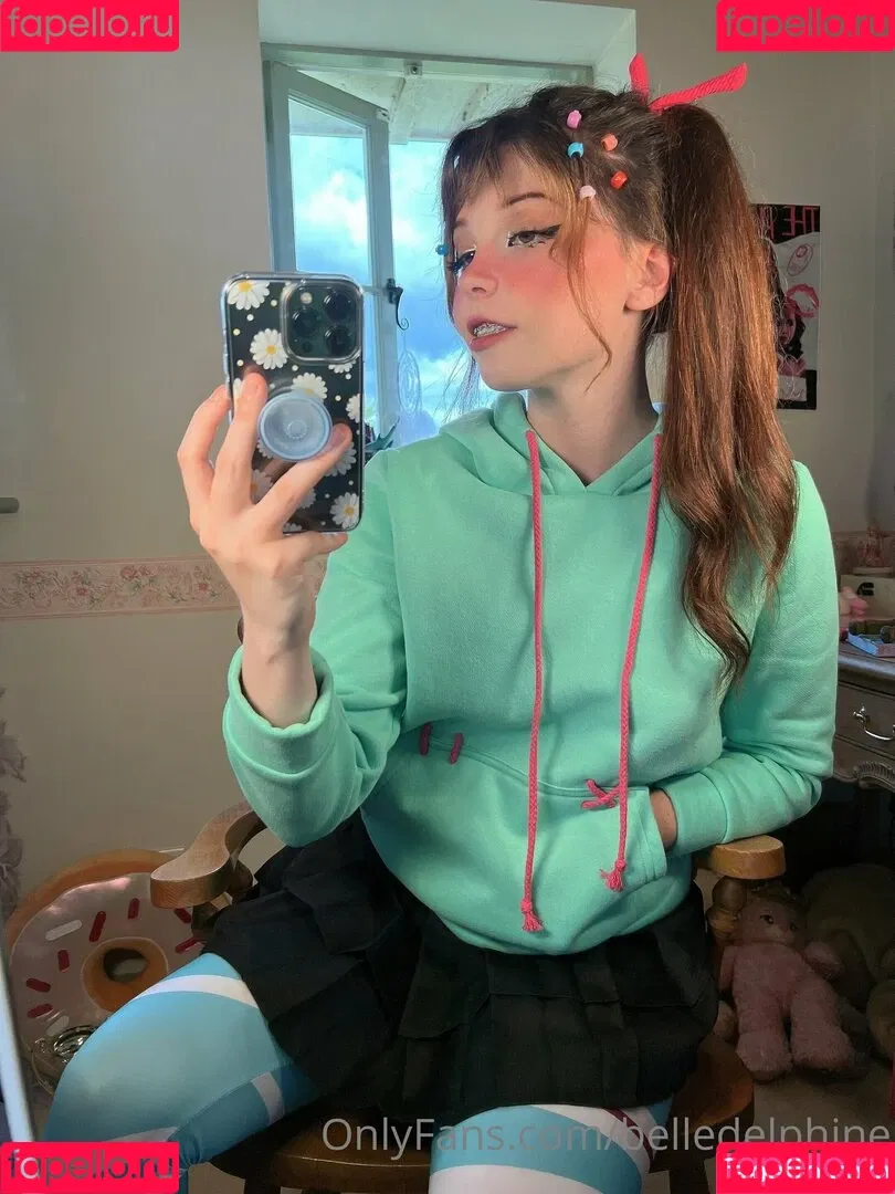 Belle Delphine / Socials / belle.delphine / belledelphine / bunnydelphine Onlyfans Photo Gallery 