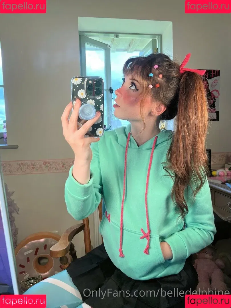 Belle Delphine / Socials / belle.delphine / belledelphine / bunnydelphine Onlyfans Photo Gallery 