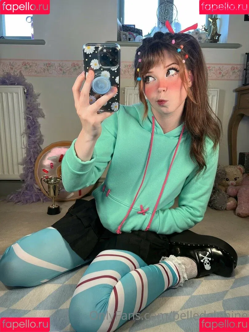 Belle Delphine / Socials / belle.delphine / belledelphine / bunnydelphine Onlyfans Photo Gallery 