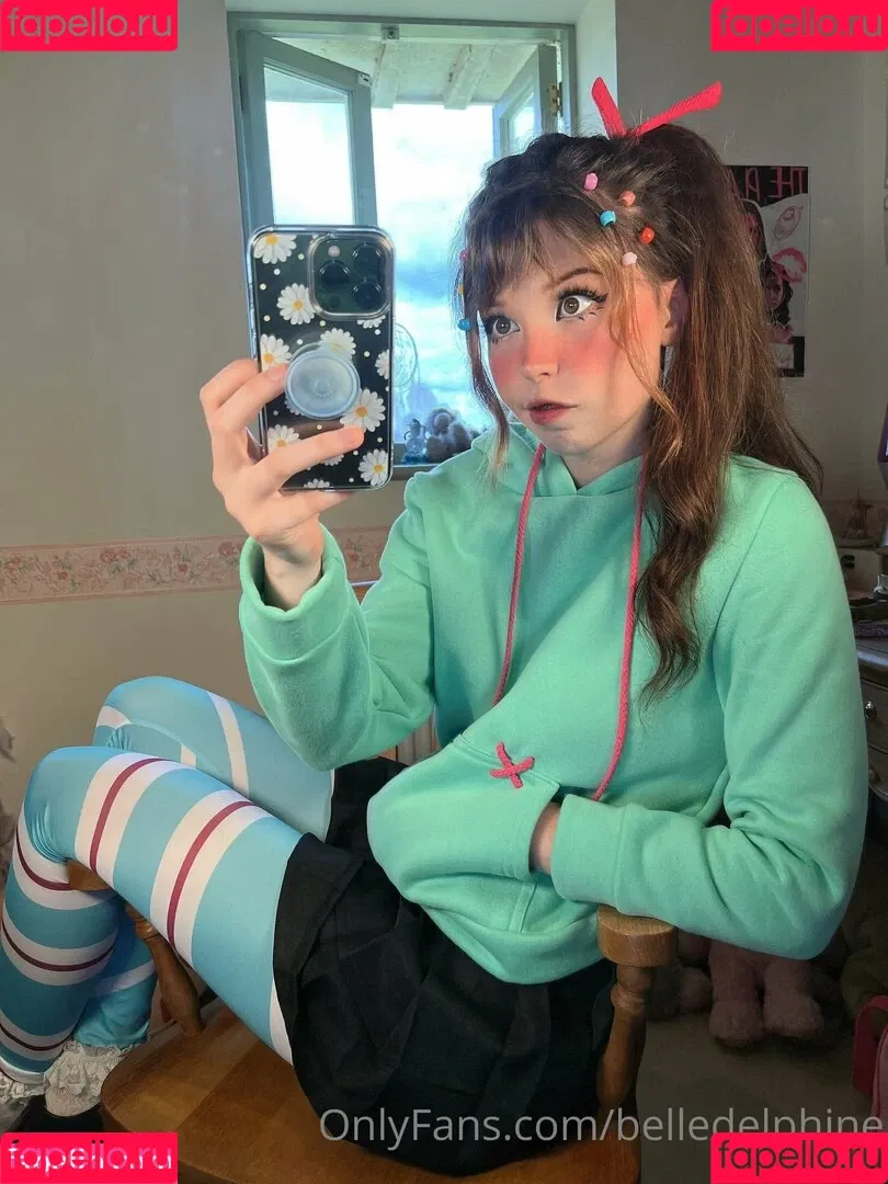 Belle Delphine / Socials / belle.delphine / belledelphine / bunnydelphine Onlyfans Photo Gallery 