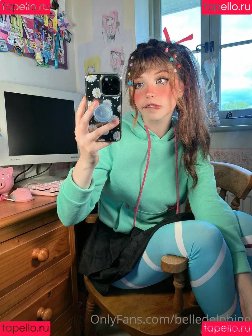 Belle Delphine / Socials / belle.delphine / belledelphine / bunnydelphine Onlyfans Photo Gallery 