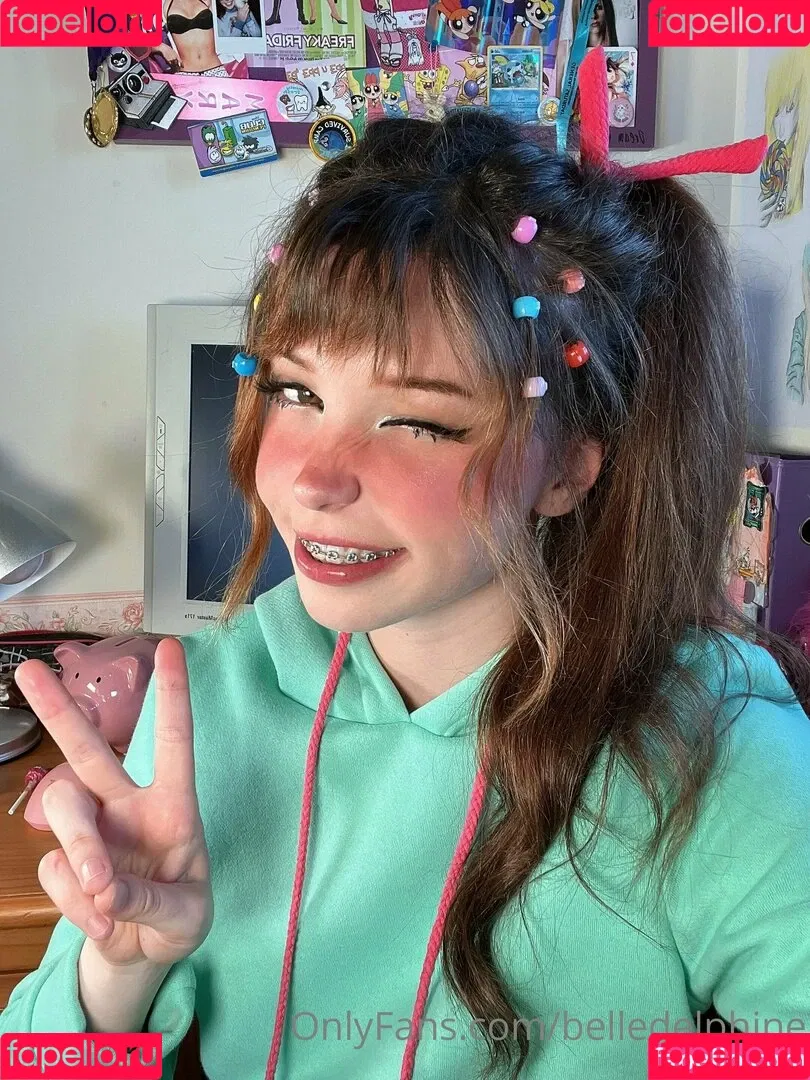Belle Delphine / Socials / belle.delphine / belledelphine / bunnydelphine Onlyfans Photo Gallery 