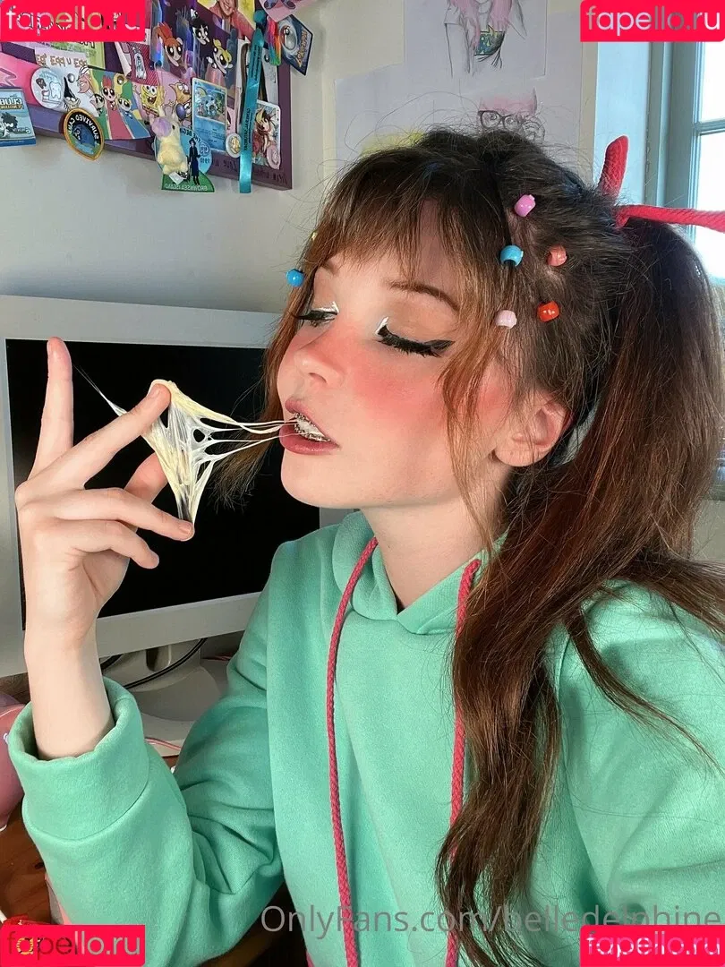 Belle Delphine / Socials / belle.delphine / belledelphine / bunnydelphine Onlyfans Photo Gallery 