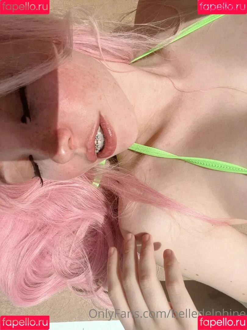 Belle Delphine / Socials / belle.delphine / belledelphine / bunnydelphine Onlyfans Photo Gallery 
