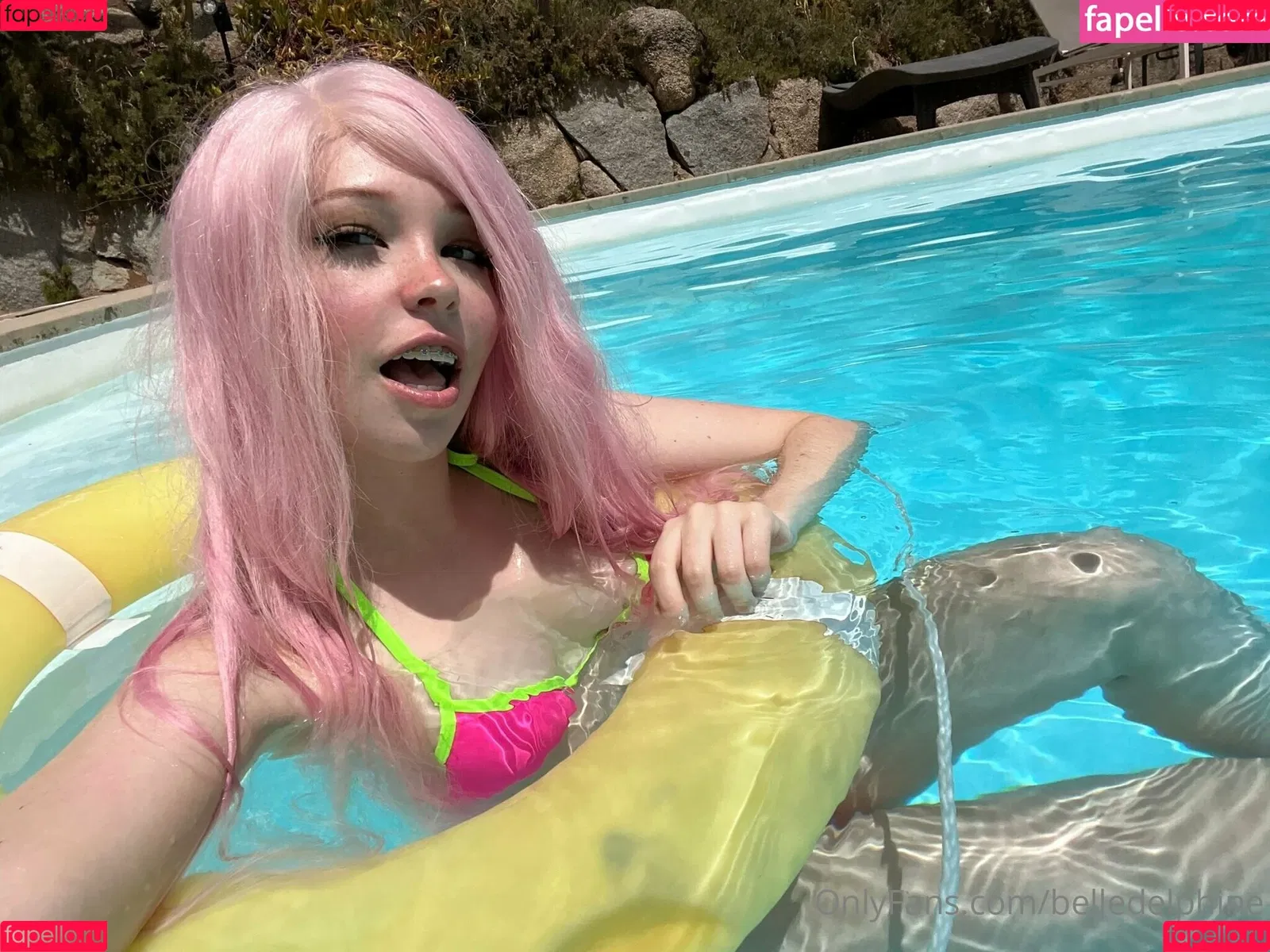 Belle Delphine / Socials / belle.delphine / belledelphine / bunnydelphine Onlyfans Photo Gallery 