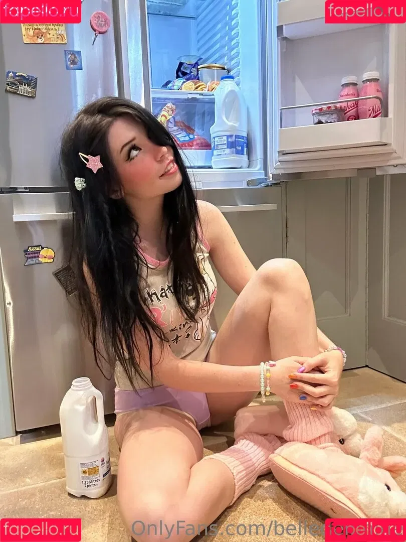 Belle Delphine / Socials / belle.delphine / belledelphine / bunnydelphine Onlyfans Photo Gallery 