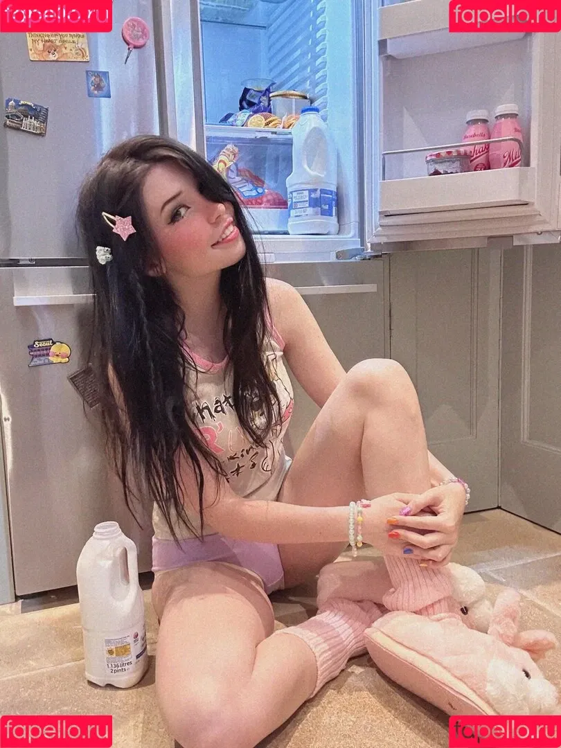 Belle Delphine / Socials / belle.delphine / belledelphine / bunnydelphine Onlyfans Photo Gallery 