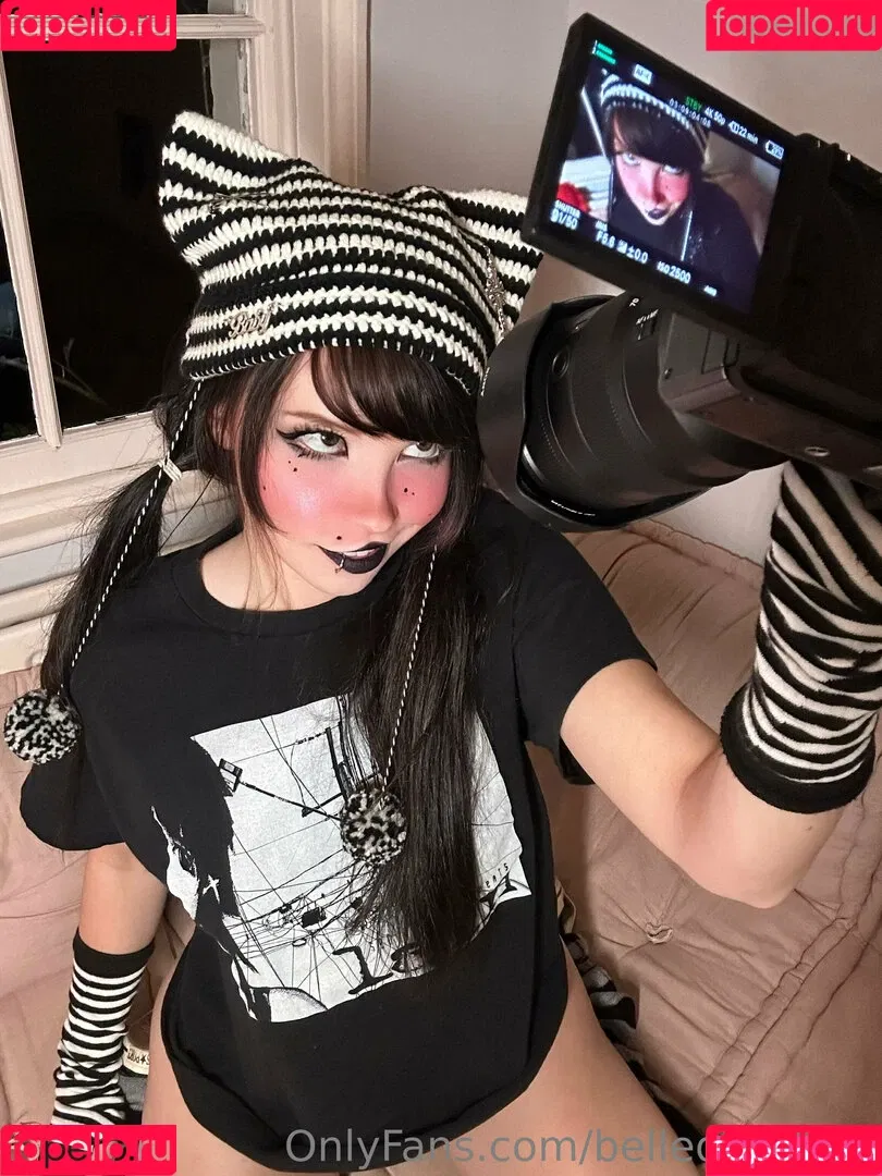 Belle Delphine / Socials / belle.delphine / belledelphine / bunnydelphine Onlyfans Photo Gallery 
