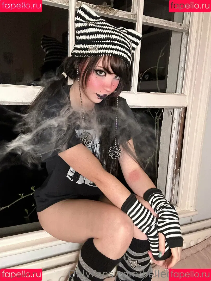 Belle Delphine / Socials / belle.delphine / belledelphine / bunnydelphine Onlyfans Photo Gallery 