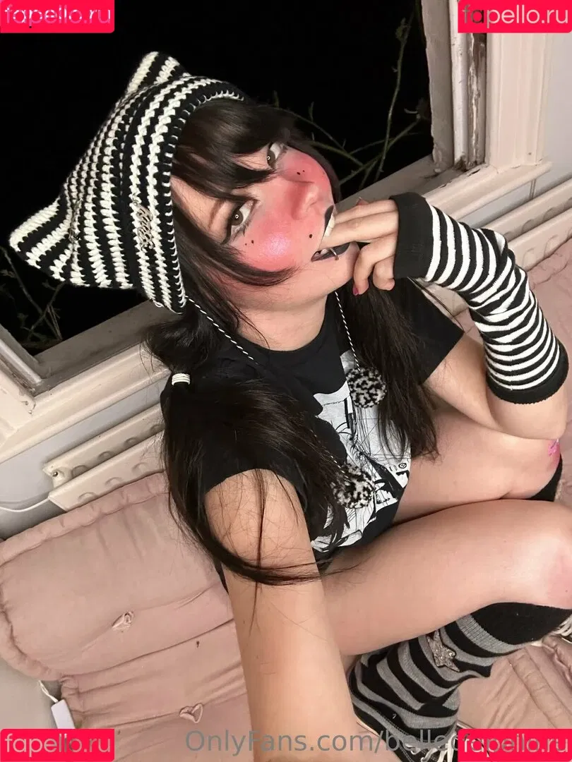 Belle Delphine / Socials / belle.delphine / belledelphine / bunnydelphine Onlyfans Photo Gallery 