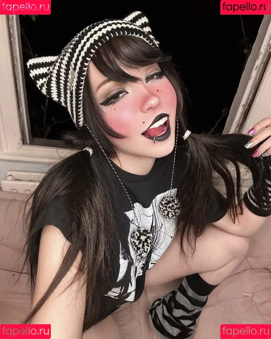 Belle Delphine / Socials / belle.delphine / belledelphine / bunnydelphine Onlyfans Photo Gallery 